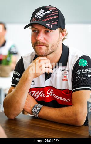 Monza, Italie. 09th septembre 2022. BOTTAS Valtteri (fin), Alfa Romeo F1 Team ORLEN C42, portrait pendant la Formule 1 Pirelli Gran Premio d'Italia 2022, Grand Prix d'Italie 2022, 16th tour du Championnat du monde de Formule 1 FIA 2022 de 9 septembre à 11, 2022 sur l'Autodromo Nazionale di Monza, à Monza, Italie - photo Florent Gooden/DPPI crédit: DPPI Media/Alay Live News Banque D'Images