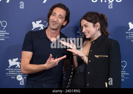 Adrien Brody, Ana de Armas au Festival International du film de Venise 79th - 'Blonde' Photocall on 8 septembre 2022. Pablo Cotello/imageSPACE/MediaPunch Banque D'Images