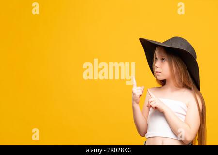 bannière publicitaire de l'offre spéciale portrait d'enfant Banque D'Images