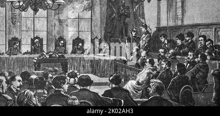 Procès des assassins de Tsar Alexandre II de Russie 1881. Sur le quai (de gauche à droite) : N. Rysakov, T. Mikhaïlov, G. Gelfman, N. Kibalchich, S. Perovskaya, A. Zhelyabov. À partir d'un dessin de 1881. Banque D'Images