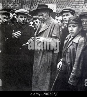 Maxim Gorky et le directeur de l'usine automobile I.A. Likhachev. Moscou, 1928. Banque D'Images