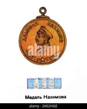 La Médaille de Nakhimov était un prix militaire soviétique créé sur 3 mars 1944 par décision du Soviet suprême de l'URSS, pour récompenser la distinction dans la défense de la patrie socialiste et reconnaître activement les missions de combat réussies sur les navires, Dans les unités de la Marine ou des gardes frontière. Il a été nommé en l'honneur de l'amiral russe Pavel Nakhimov, l'un des plus célèbres admirateurs de l'histoire navale russe. Banque D'Images