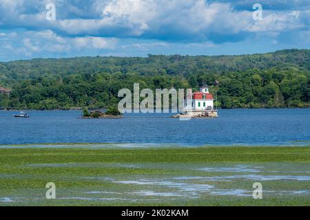 09/08/2022 - ville d'Esopus, NY, photo du phare historique d'Esopus Meadows situé sur la rivière Hudson. Photo de Lighthouse Park. Banque D'Images