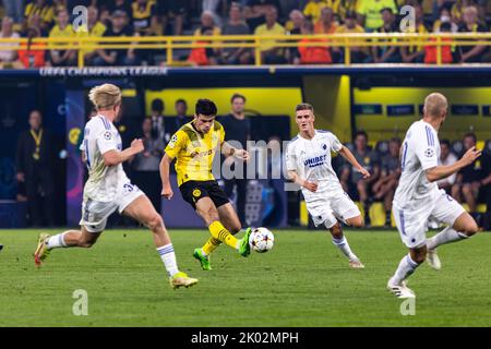 Dortmund, Allemagne. 06th, septembre 2022. Giovanni Reyna (7) de Dortmund vu lors du match de la Ligue des champions de l'UEFA entre Dortmund et le FC Copenhague au parc signal Iduna à Dortmund. (Crédit photo: Gonzales photo - Dejan Obretkovic). Banque D'Images