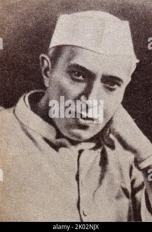 Jawaharlal Nehru (1889 - 1964) premier Premier ministre de l'Inde, ainsi qu'une figure centrale dans la politique indienne avant et après l'indépendance. Il est apparu comme un chef éminent du mouvement pour l'indépendance de l'Inde, servant l'Inde comme Premier ministre depuis sa création en 1947 en tant que nation indépendante, jusqu'à sa mort en 1964. Banque D'Images