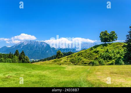Allemagne, Bavière, comté de Rosenheim, Oberaudorf, Hocheck, Vue sur le glacier face aux montagnes Kaiser Banque D'Images