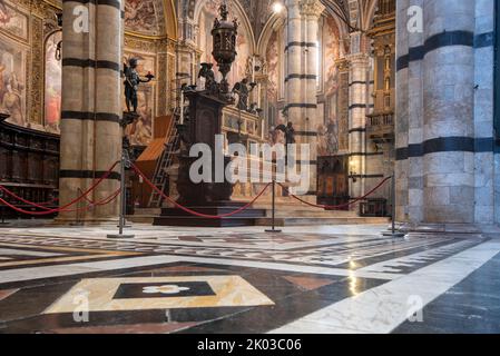 Cathédrale Santa Maria Assunta, intérieur, Sienne, Toscane, Italie Banque D'Images