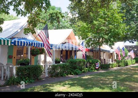 Quartier historique de tentes d'été méthodiste Camp d'Ocean Grove, sur la rive du New Jersey. Banque D'Images