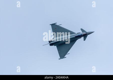 l'aviation italienne eurofighter typhon se produit lors du salon aérien international de bias 2022, à l'aéroport de baneasa, à bucarest, en roumanie Banque D'Images