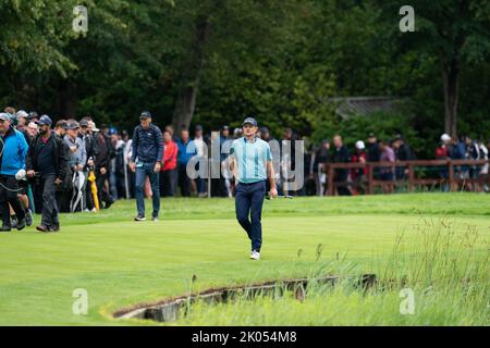 Virginia Water, Royaume-Uni. 08th septembre 2022. Justin Rose (ENG) approche du vert 18th lors du championnat BMW PGA 2022 jour 1 au Wentworth Club, Virginia Water, Royaume-Uni, 8th septembre 2022 (photo de Richard Washbrooke/News Images) à Virginia Water, Royaume-Uni le 9/8/2022. (Photo de Richard Washbrooke/News Images/Sipa USA) crédit: SIPA USA/Alay Live News Banque D'Images