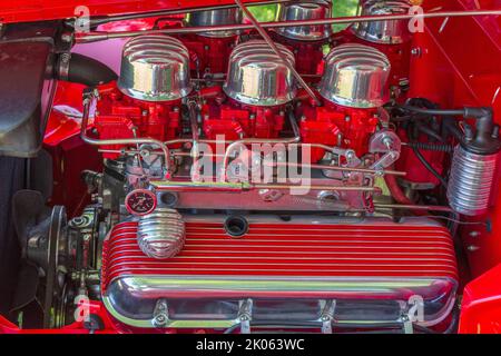 1936 ford v8 de deux portes en rouge à car show à Glen Innes en Nouvelle Galles du Sud en Australie Banque D'Images