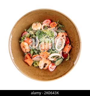 Bol de salade de fruits de mer avec légumes Banque D'Images