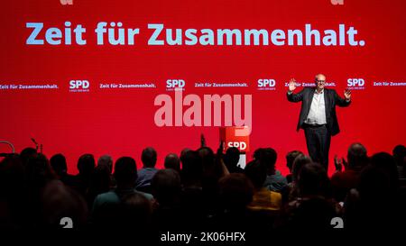 Brême, Allemagne. 10th septembre 2022. Andreas Bovenschulte (SPD), maire de Brême, prend la parole à la conférence du parti d'État. Neuf mois avant les élections de Brême, le SPD élit son premier candidat. Pour les sociaux-démocrates, le maire Bovenschulte doit défendre le pouvoir du gouvernement sur 14 mai 2023. Credit: Sina Schuldt/dpa/Alay Live News Banque D'Images