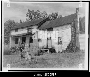 Ferme en rondins, comté de Roanoke, Virginie, entre 1900 et 1950. Banque D'Images