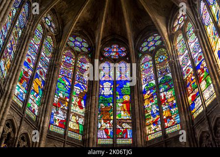 Le choeur de la Basilique Saint-Denis, une cathédrale d'une importance singulière historique et architecturale comme son chœur, achevé en 1144 emploie Banque D'Images