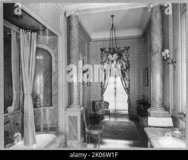 « Whitemarsh Hall », Edward Townsend Stotesbury House, Wyndmoor, Pennsylvanie, 1922 ou 1923. Architecture de la maison: Horace Trumbauer, achevée en 1922. Paysage de la terrasse: Jacques-Auguste-Henri GRE&#XB4;ber. Banque D'Images