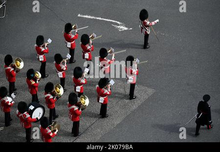 Membres d'une bande militaire lors de la Proclamation d'accession du roi Charles III à l'échange royal de la ville de Londres. Date de la photo: Samedi 10 septembre 2022. Banque D'Images