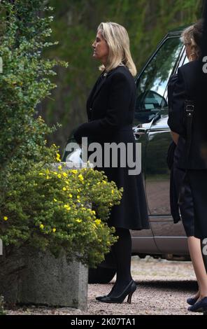 La comtesse de Wessex assiste à un service à Carthie Kirk, Balmoral en Écosse, après le décès de la reine Elizabeth II jeudi. Date de la photo: Samedi 10 septembre 2022. Banque D'Images