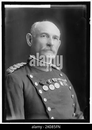 Colonel Joseph Garrard, entre 1913 et 1918. Officier DE l'armée AMÉRICAINE portant les médailles des guerres indiennes et de l'insurrection philippine 1899. Banque D'Images