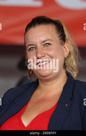 Mathilde Panot pendant la tête de l'humanité 2022 à Plessis-Pate, Bretigny-sur-orge, France sur 10 septembre 2022. Photo de Nasser Berzane/ABACAPRESS.COM Banque D'Images