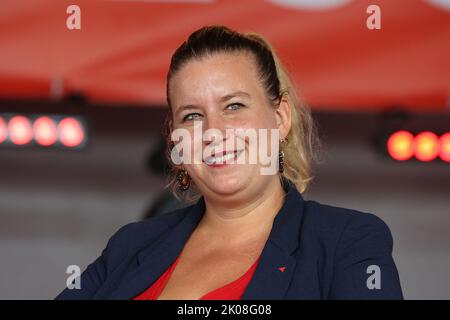 Mathilde Panot pendant la tête de l'humanité 2022 à Plessis-Pate, Bretigny-sur-orge, France sur 10 septembre 2022. Photo de Nasser Berzane/ABACAPRESS.COM Banque D'Images