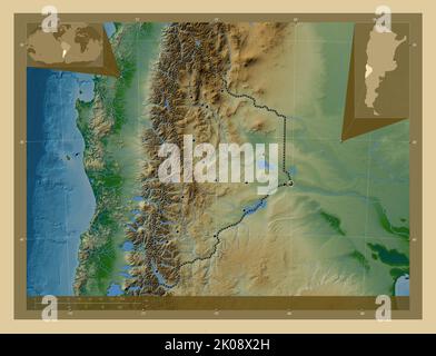 Neuquen, province d'Argentine. Carte d'altitude en couleur avec lacs et rivières. Lieux des principales villes de la région. Cartes d'emplacement auxiliaire d'angle Banque D'Images