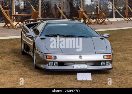 Lamborghini Diablo SE30, qui fait partie de la collection Platinum de cette année au salon privé 2022 tenu au Palais de Blenheim Banque D'Images