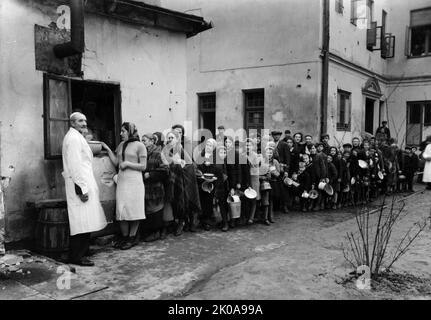 Le ghetto de Varsovie, le plus grand ghettos nazi de la Seconde Guerre mondiale Il a été créé en novembre 1940 par les autorités allemandes dans le nouveau territoire gouvernemental général de la Pologne occupée. À son apogée, jusqu'à 460 000 juifs y ont été emprisonnés Banque D'Images