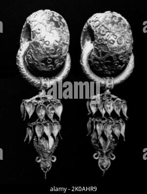 En or. Boucles d'oreilles de trois royaumes période de Corée (57 BCE - 668) Banque D'Images