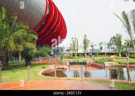 Campo Grande, Brésil. 10th septembre 2022. Vue sur le Bioparque Pantanal (aquarium du Pantanal), à Campo Grande. C'est le plus grand complexe d'eau douce du monde, qui contient 32 étangs et 220 espèces de poissons. (Photo de Rafael Henrique/SOPA Images/Sipa USA) crédit: SIPA USA/Alay Live News Banque D'Images