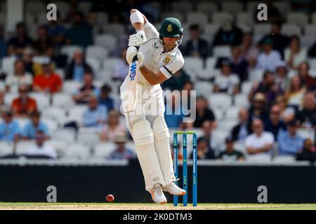 Sarel Erwee d'Afrique du Sud pendant le LV= Insurance Test Match Angleterre contre Afrique du Sud au Kia Oval, Londres, Royaume-Uni, 11th septembre 2022 (photo de Ben Whitley/News Images) Banque D'Images