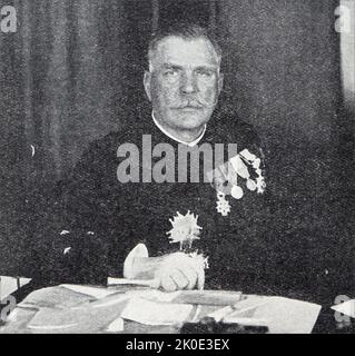 Joseph Joffre (1852 - 1931) général français commandant en chef des forces françaises sur le front occidental du début de la première Guerre mondiale jusqu'à la fin de 1916. Il est surtout connu pour regrouper les armées alliées en retraite pour vaincre les Allemands lors de la première bataille stratégique décisive de la Marne en septembre 1914. Banque D'Images