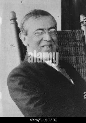 Thomas Woodrow Wilson (28 décembre 1856 - 3 février 1924) était un homme politique et universitaire américain qui a été président des États-Unis en 28th de 1913 à 1921. Banque D'Images