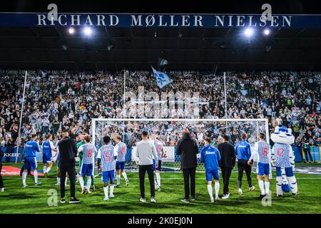 Odense, Danemark. 10th, septembre 2022. Les joueurs d'OB fêtent avec les fans après la victoire dans le match Superliga 3F entre Odense Boldklub et le FC Copenhague au parc d'énergie nature à Odense. (Crédit photo: Gonzales photo - Kent Rasmussen). Banque D'Images