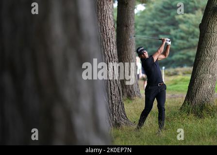 Rafa Cabrera-Bello pendant le quatrième jour du championnat BMW PGA au club de golf de Wentworth, Virginia Water. Date de la photo: Dimanche 11 septembre 2022. Banque D'Images