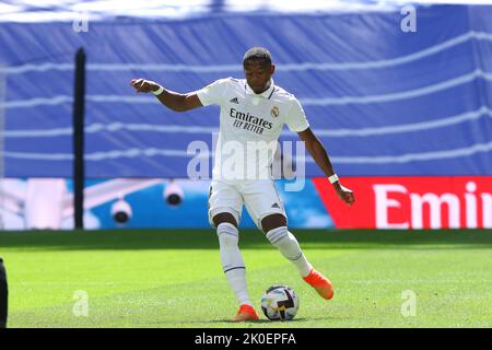 Madrid, Espagne. 11th septembre 2022. Le David Alaba du Real Madrid en action pendant le match de la Liga 5 entre le Real Madrid et Majorque au stade Santiago Bernabeu à Madrid, en Espagne, sur 11 septembre 2022. Crédit : Edward F. Peters/Alay Live News Banque D'Images