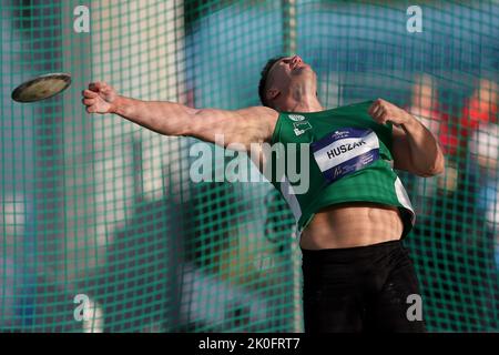 Zagreb, Croatie. 11th septembre 2022. ZAGREB, CROATIE - SEPTEMBRE 11 : Janos Huszak de Hongrie participe au tournoi de Discus des hommes lors du circuit continental d'athlétisme mondial Or 2022 - 72nd Mémorial Boris Hanzekovic au stade Mladost sur 11 septembre 2022 à Zagreb, Croatie. Photo par Igor Kralj/Pixsell crédit: Pixsell Agence photo et vidéo/Alamy Live News Banque D'Images