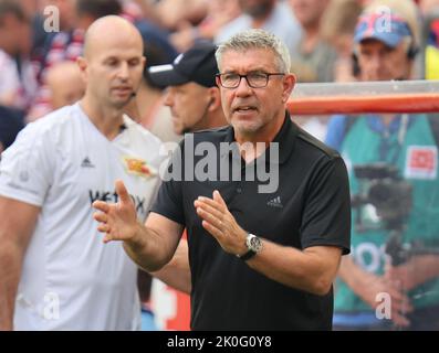Cologne, Allemagne. 11th septembre 2022. Bundesliga, match 6, 1. FC Cologne - 1. FC Union Berlin, Cheftrainer Urs Fischer (Union) regarde. Crédit : Juergen Schwarz/Alay Live News Banque D'Images