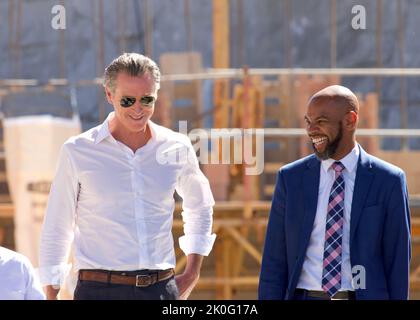 Antioch, CA - 11 août 2022: Le maire Thorpe s'est exprimé avec Gavin Newsom lors d'une conférence de presse pour annoncer les stratégies d'approvisionnement en eau pour CA Banque D'Images