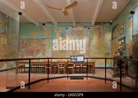 La salle du Musée de la Redition où l'Allemagne nazie a signé la capitulation inconditionnelle le 7 mai 1945 à Reims (Marne), France Banque D'Images