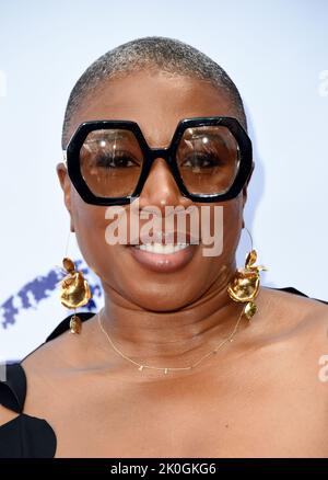 Hollywood, États-Unis. 11th septembre 2022. Aisha Hinds arrive aux Prix de beauté de jour 2022 qui se tiennent au complexe Taglyan sur 11 septembre 2022 à Hollywood, Californie. © Majil /AFF-USA.com crédit : AFF/Alamy Live News Banque D'Images