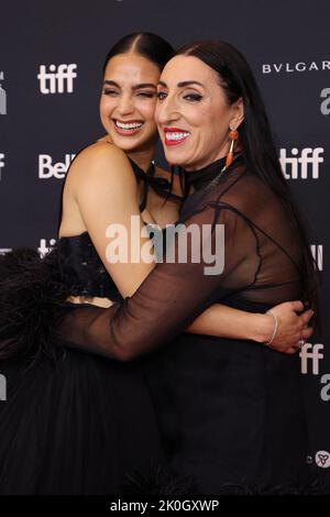 Toronto, ONT. 11th septembre 2022. Melissa Barrera, Rossy de Palma aux arrivées de LA première de CARMEN au Festival international du film de Toronto, TIFF Bell Lightbox Theatre, Toronto, ON 11 septembre 2022. Crédit : JA/Everett Collection/Alay Live News Banque D'Images