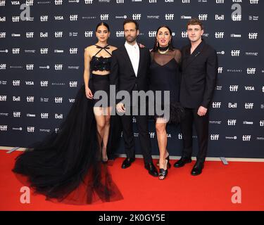 Toronto, ONT. 11th septembre 2022. Melissa Barrera, Benjamin Millepied, Rossy de Palma, Paul Mescal aux arrivées de LA première DE CARMEN au Festival international du film de Toronto, TIFF Bell Lightbox Theatre, Toronto, ON 11 septembre 2022. Crédit : JA/Everett Collection/Alay Live News Banque D'Images