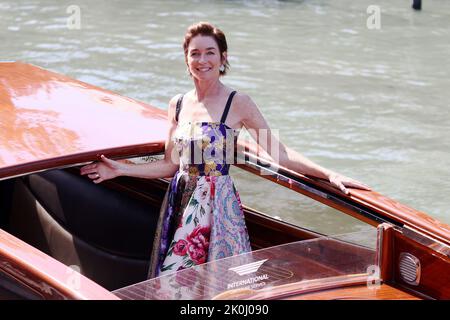 VENISE, ITALIE - SEPTEMBRE 08 : Julianne Nicholson est vue lors du Festival International du film de Venise 79th sur 08 septembre 2022 à Venise, Italie. (P Banque D'Images