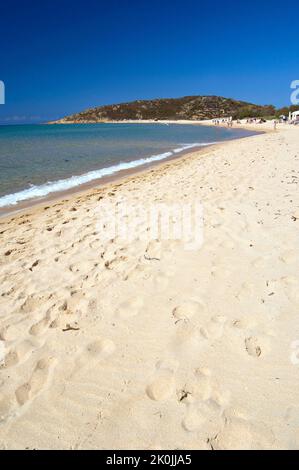 Campana, plage, Chia Domus de Maria, Sardaigne, Italie Banque D'Images