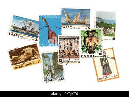 Montage de timbres-poste de Grèce sur fond blanc. Banque D'Images