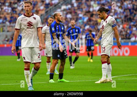 Milan, Italie. 10th, septembre 2022. Federico DiMarco (32) d'Inter et Ricardo Rodriguez (13) de Turin vu pendant la série Un match entre Inter et Turin à Giuseppe Meazza à Milan. (Crédit photo: Gonzales photo - Tommaso Fimiano). Banque D'Images