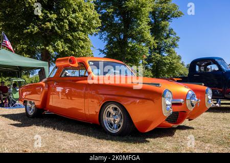 Studebaker Commander Starlight coupé «854 YUP» en exposition au American Auto Club Rally of the Giants, tenu au Palais de Blenheim le 10th juillet 2022 Banque D'Images