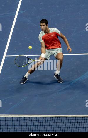 Carlos Alcaraz (ESP) vainqueur, en compétition dans la finale masculine à l'US Open 2022. Banque D'Images