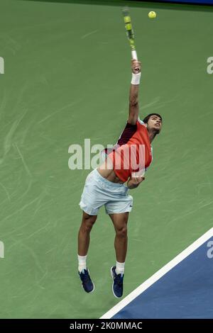 Carlos Alcaraz (ESP) vainqueur, en compétition dans la finale masculine à l'US Open 2022. Banque D'Images